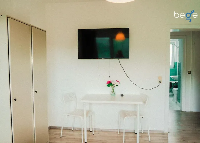 Bege Remote Base Apartment *